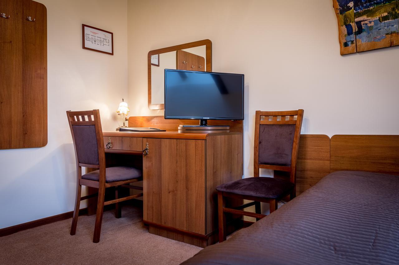 Hotel - Karczma Klimtowka Wolbrom Luaran gambar